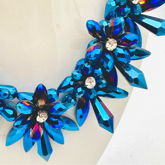 Park Lane Masterpiece Statement Necklace - Picture 9 of 12